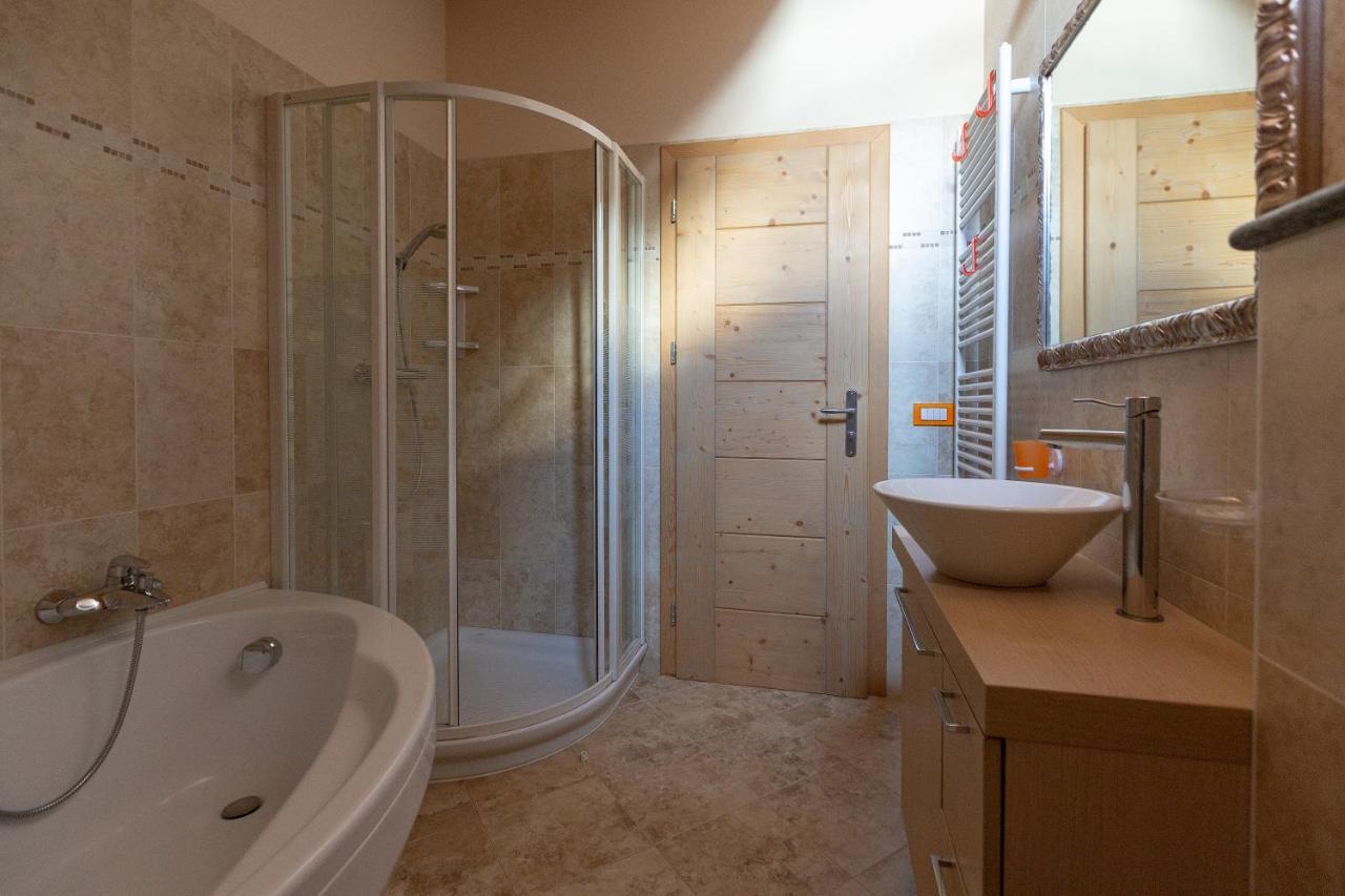 Ferienwohnung Toilain Livigno Exterior foto
